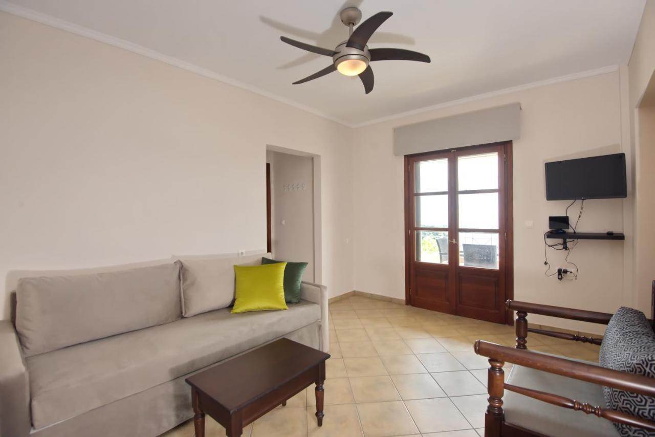 Elpida Apartments Votsi  Dış mekan fotoğraf